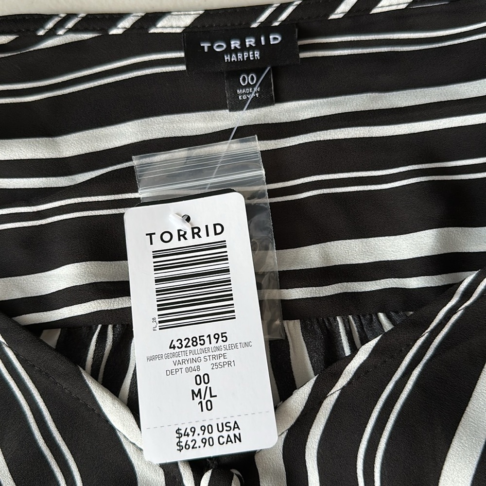 NWT Torrid Harper Challis Long Sleeve Blouses 00X - Picture 3 of 7